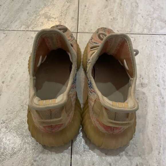 Yeezy Boost 350 V2 'MX Oat' (Size 7 mens/8.5 women) - Picture 4 of 5